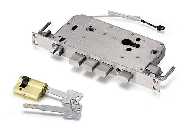 中原24小时上门开锁公司