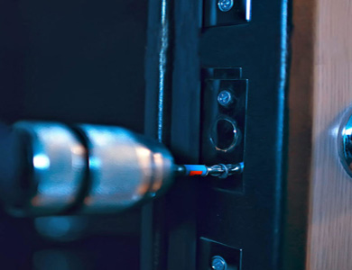 中原24小时上门开锁公司