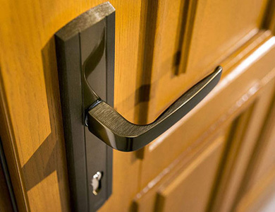 中原24小时上门开锁公司